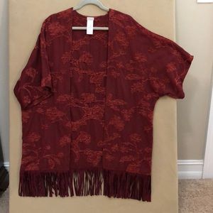 Chicos Red Chenille Floral Jacquard Open Kimono Jacket Fringe Trim